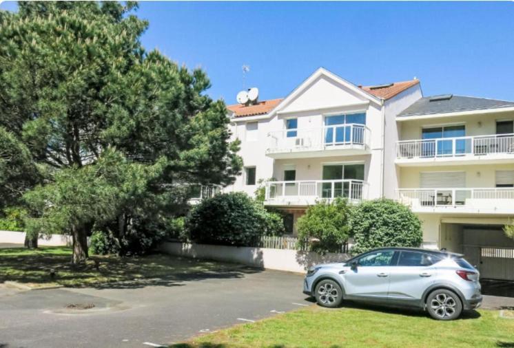 Appartement au coeur des pins, plage à 400 mètres Les Sables-dʼOlonne Extérieur photo